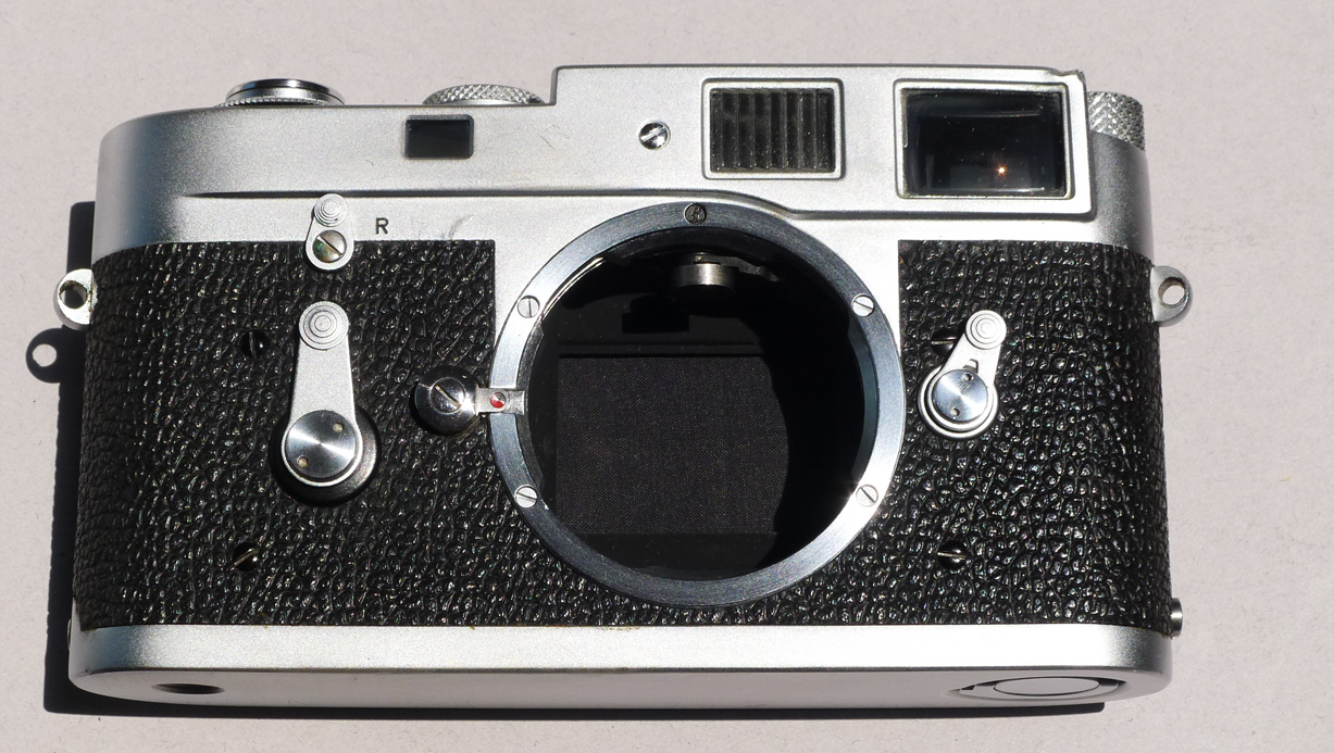 Leica M2R.JPG
