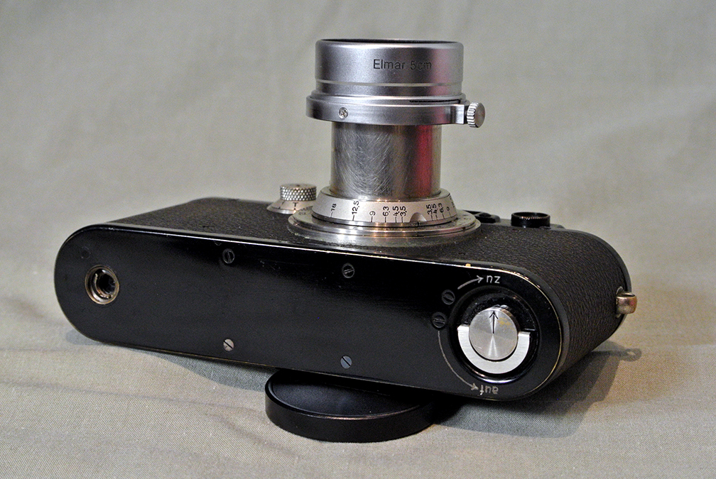 LeicaBottomjpgSmaller2.jpg