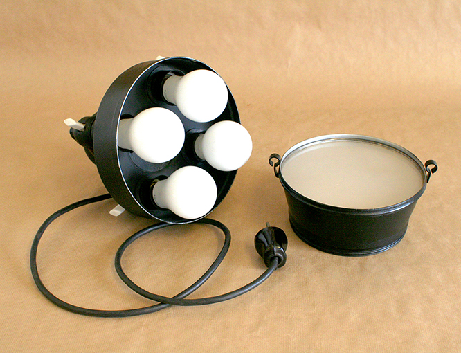 Leitz enlarger head 4 lamps 03 (s).jpg