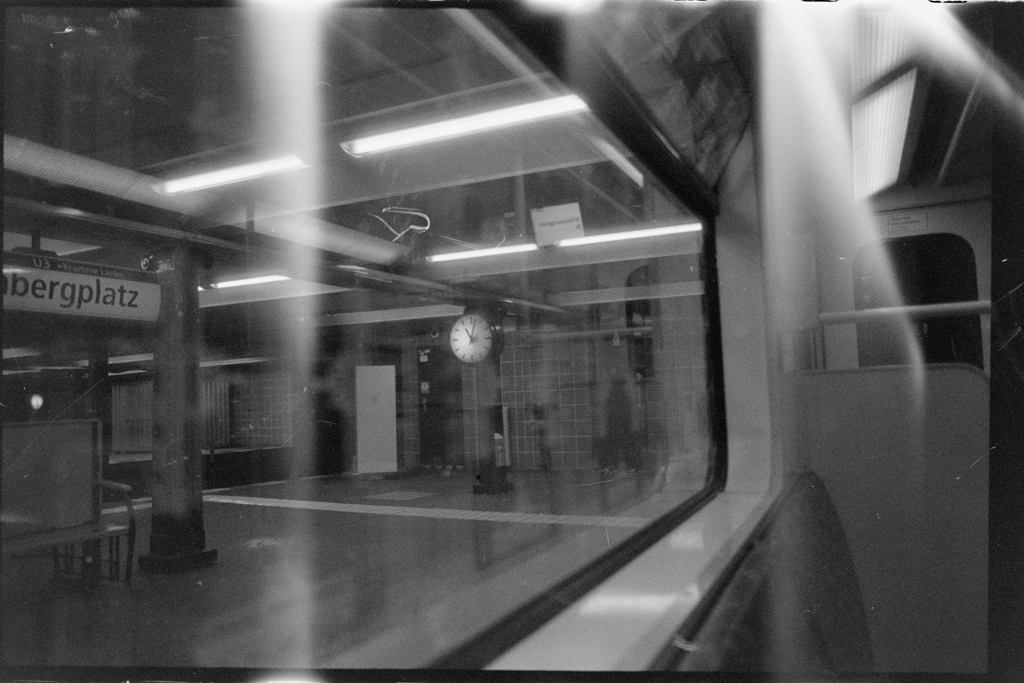 light leaks-3.jpg