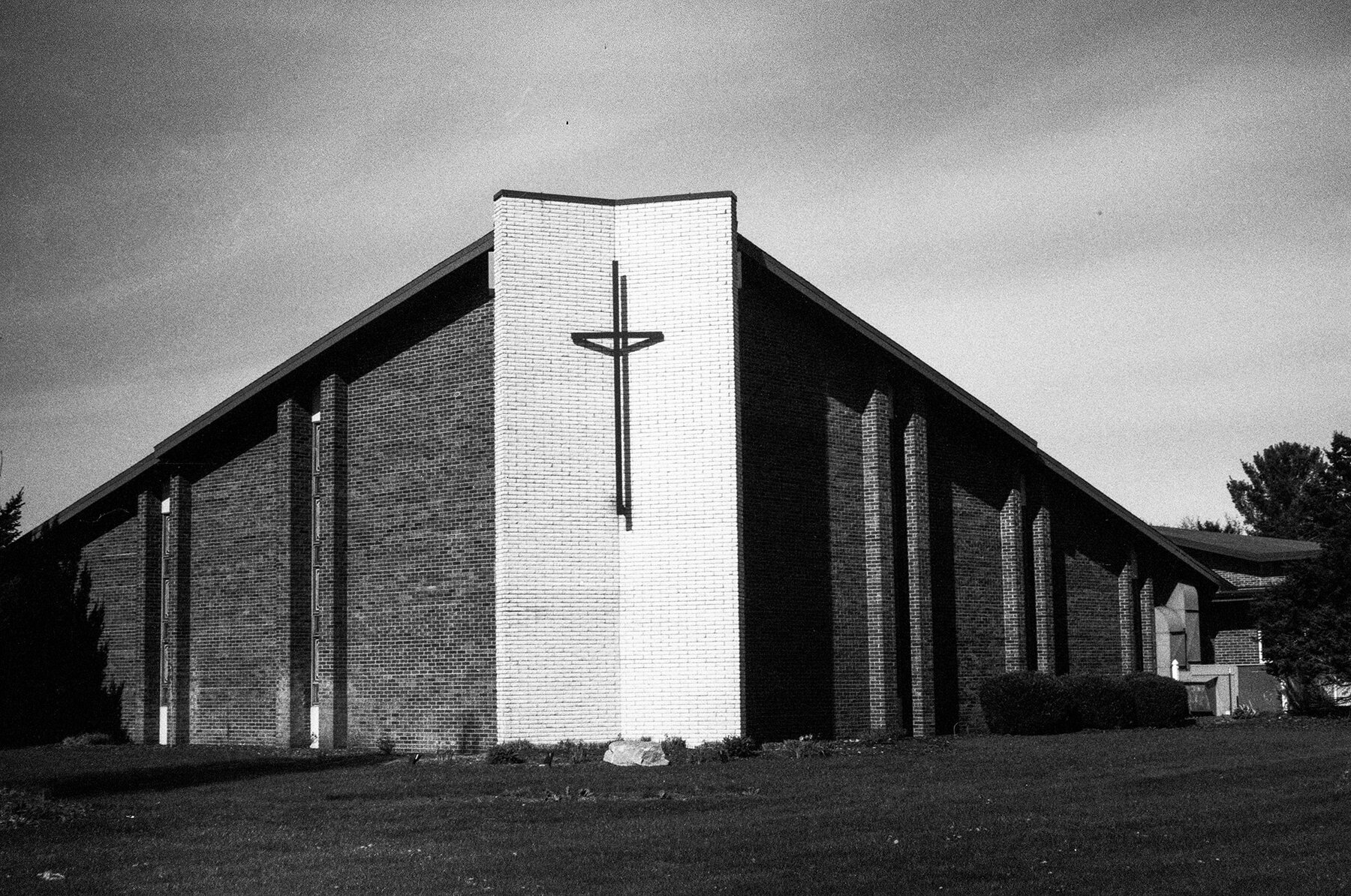 lruiv001.jpg