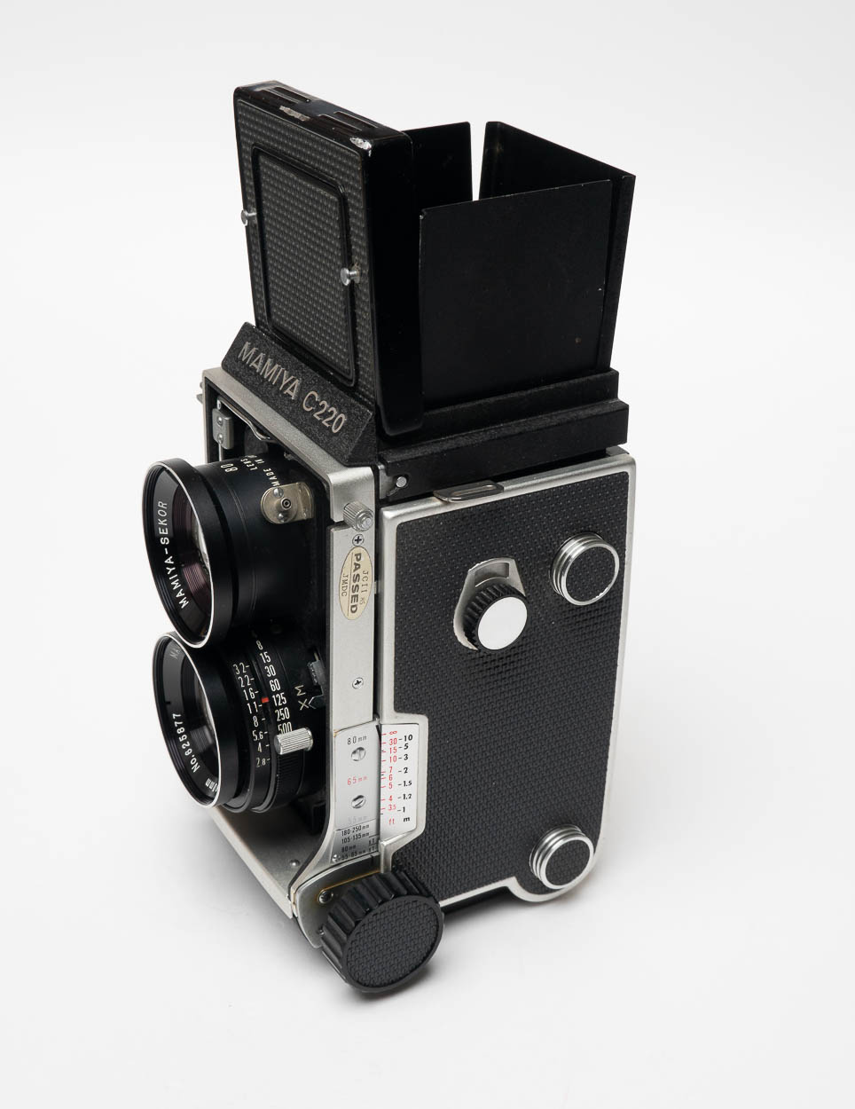 For Sale - SOLD - Mamiya C220 with 80mm ƒ2.8 lens and hand grip