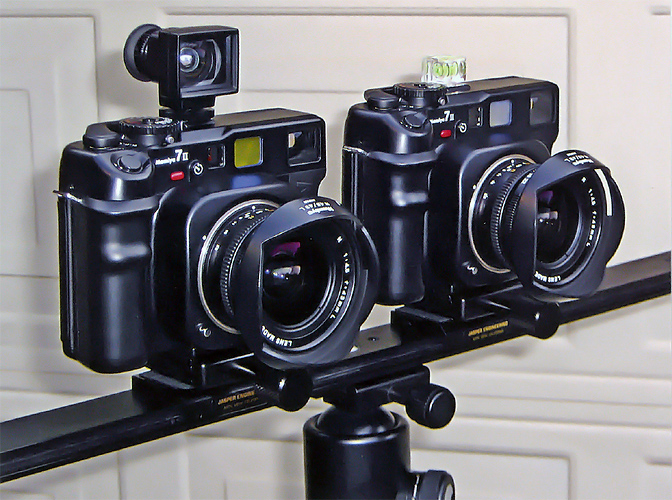 Mamiya_7ii_Stereo_Twin_Rig.jpg