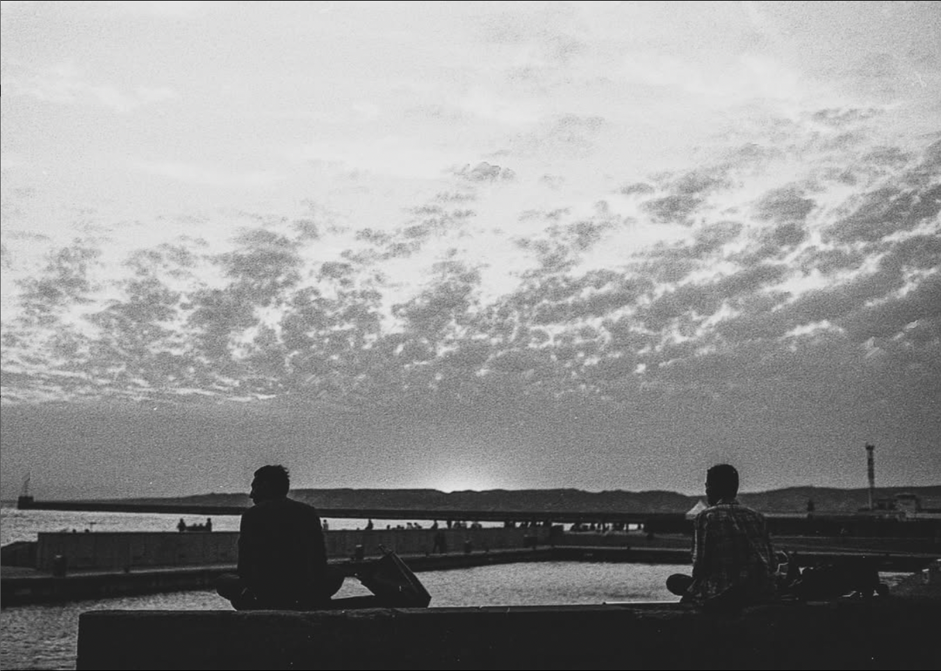 Marseille - la mer au soir.png