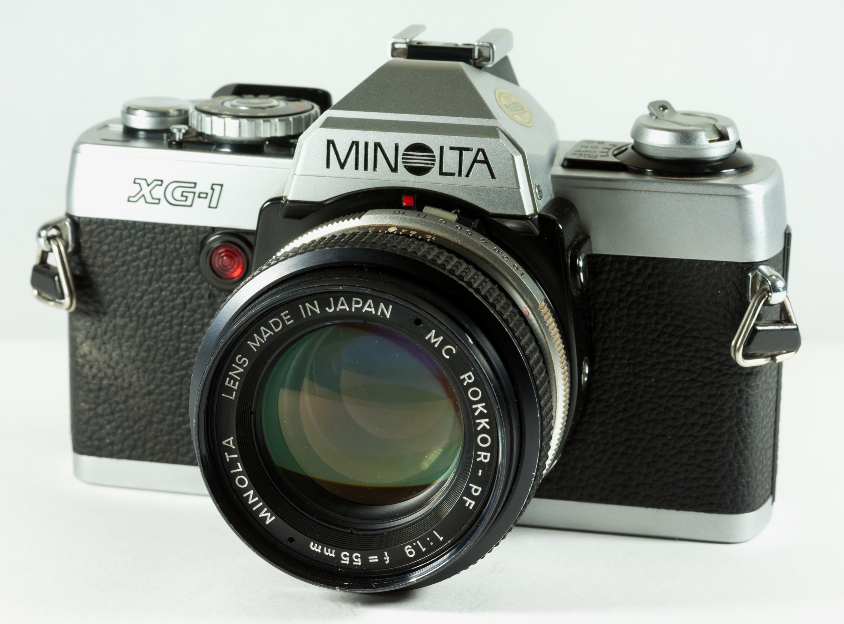 minolta xg-1 front cropped and resized.jpg