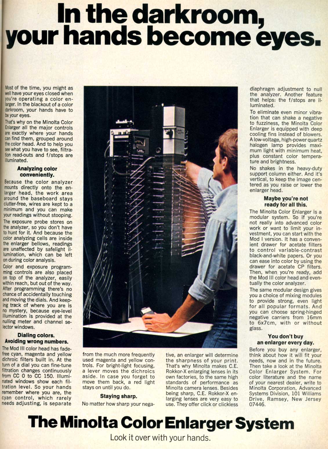 minolta_color(1975).jpg