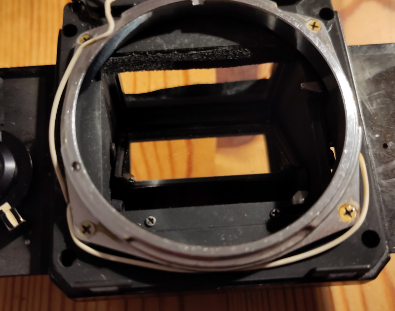 MirroxBox_ChangeWire_2.jpg