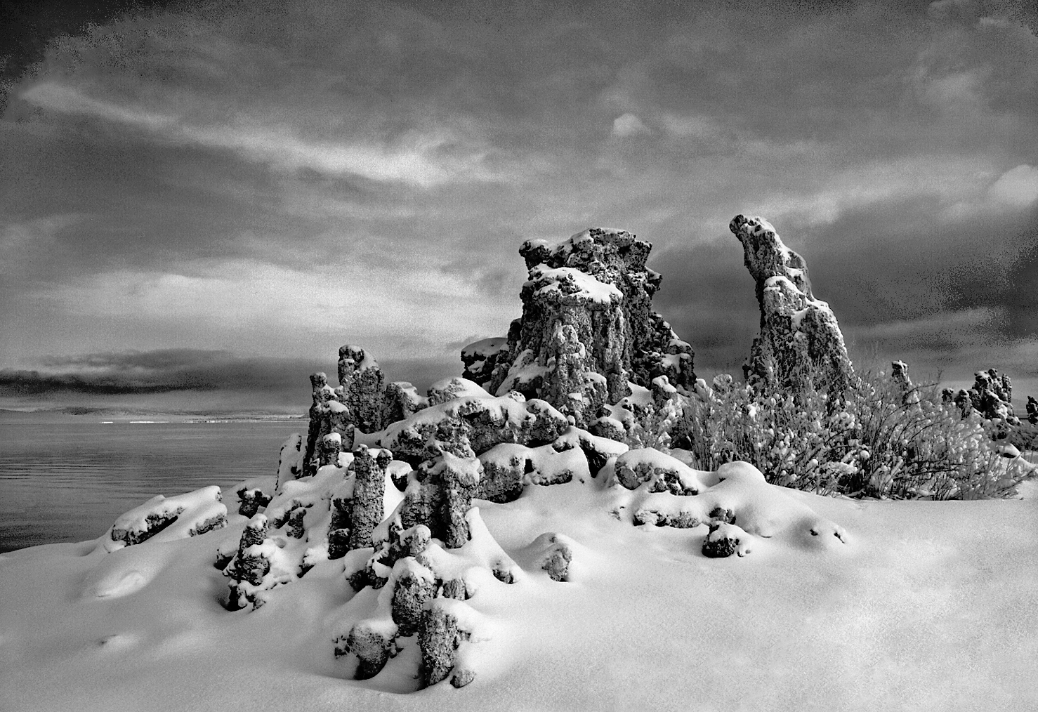 Mono Lake 2AA.jpg
