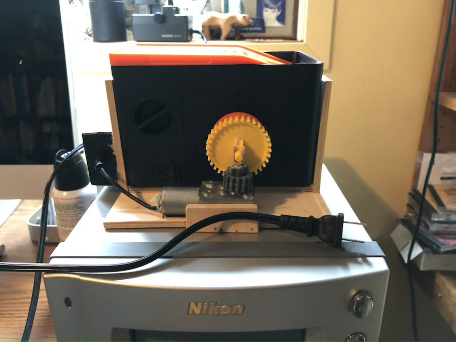 Motorized_Lab-Box.jpg