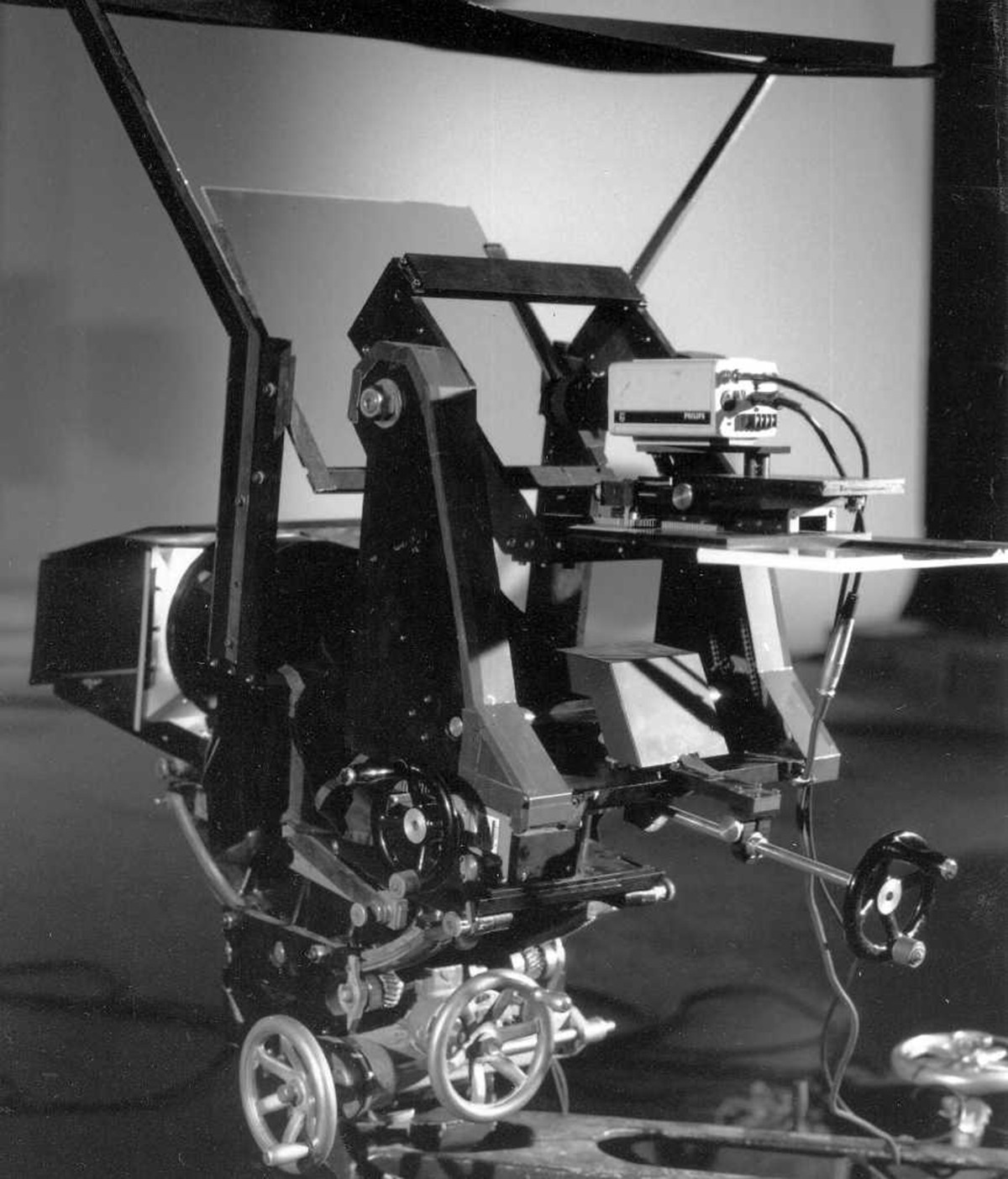 Moving-Stills-Unit.jpg