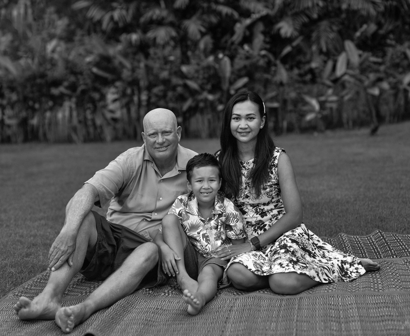 Neils-Photography-Bill-Family_brighter faces.jpg