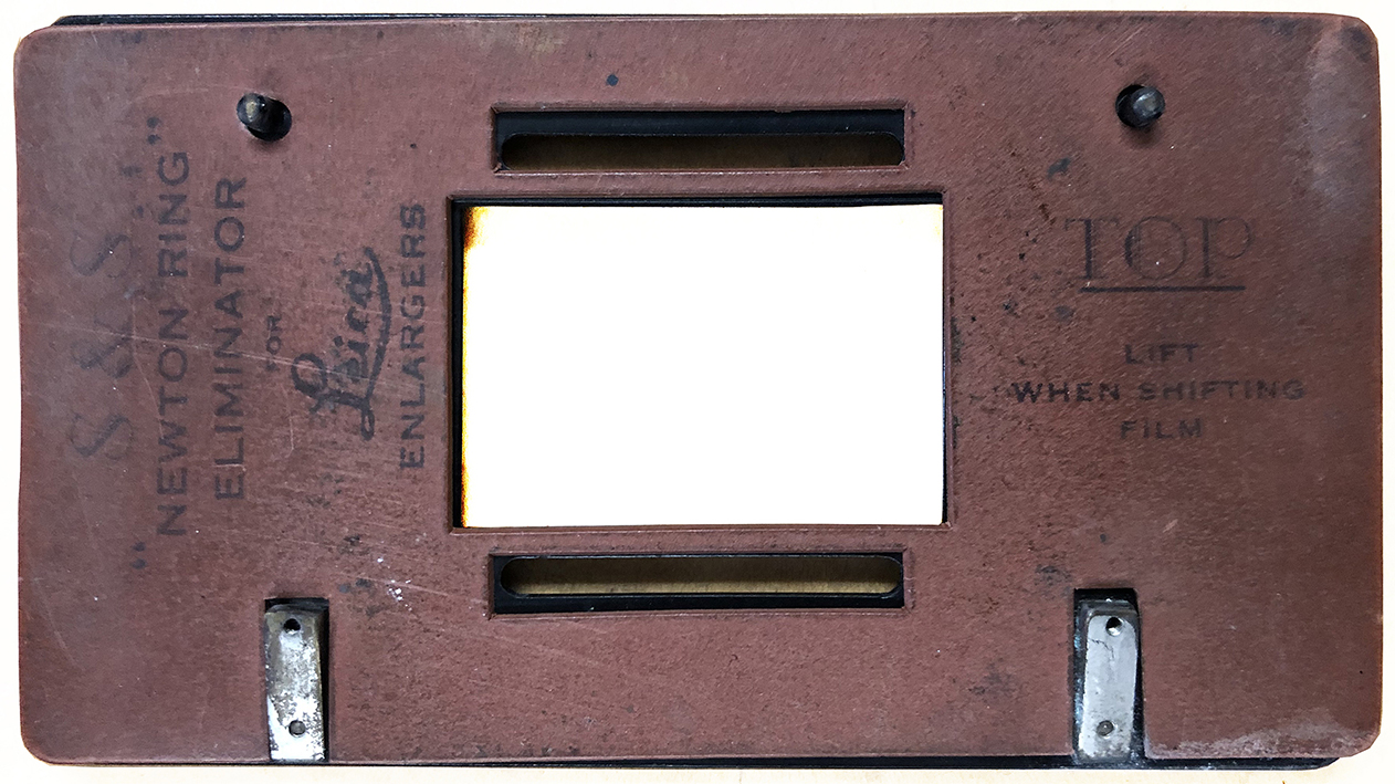 Newton ring Eliminator.jpg