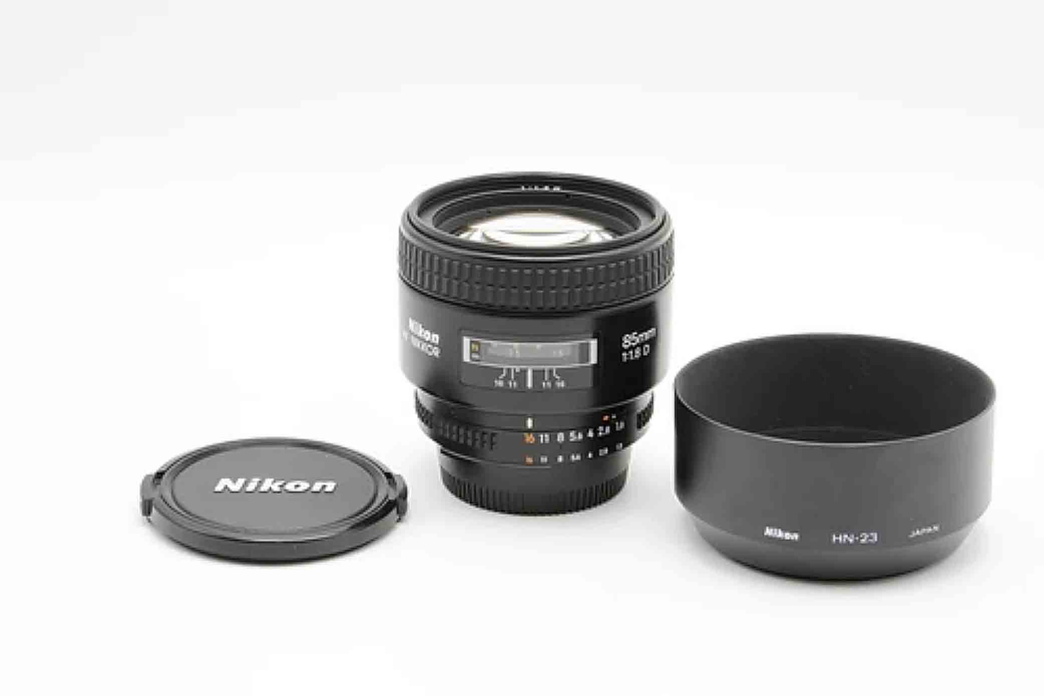 Nikkor 85mm - AF-D f1point8.jpg