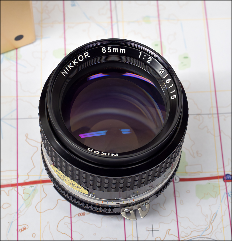 nikkor85mm-1.jpg