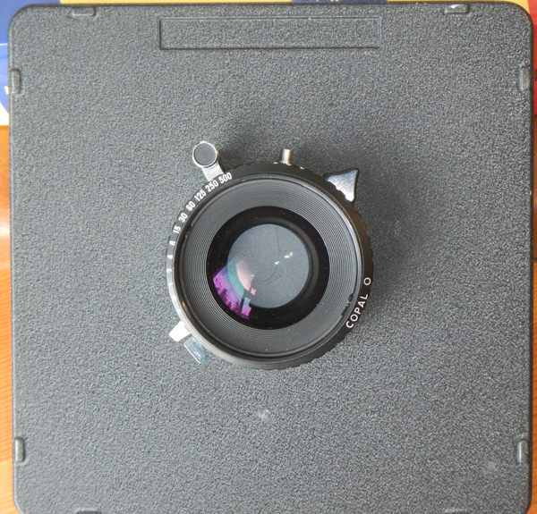 NikkorW 135mm.jpg