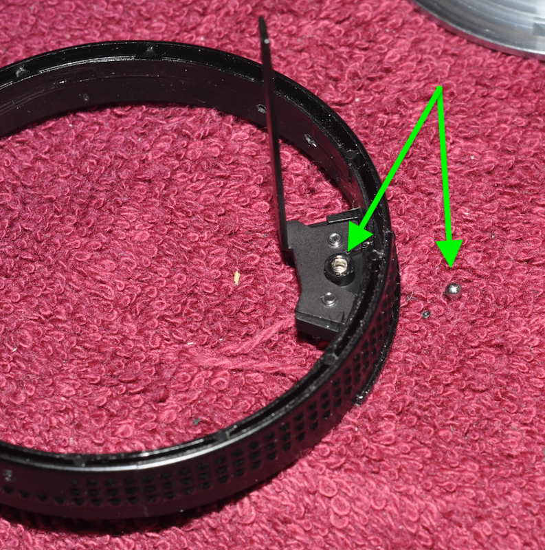 nikon ball bearing aperture ring.JPG