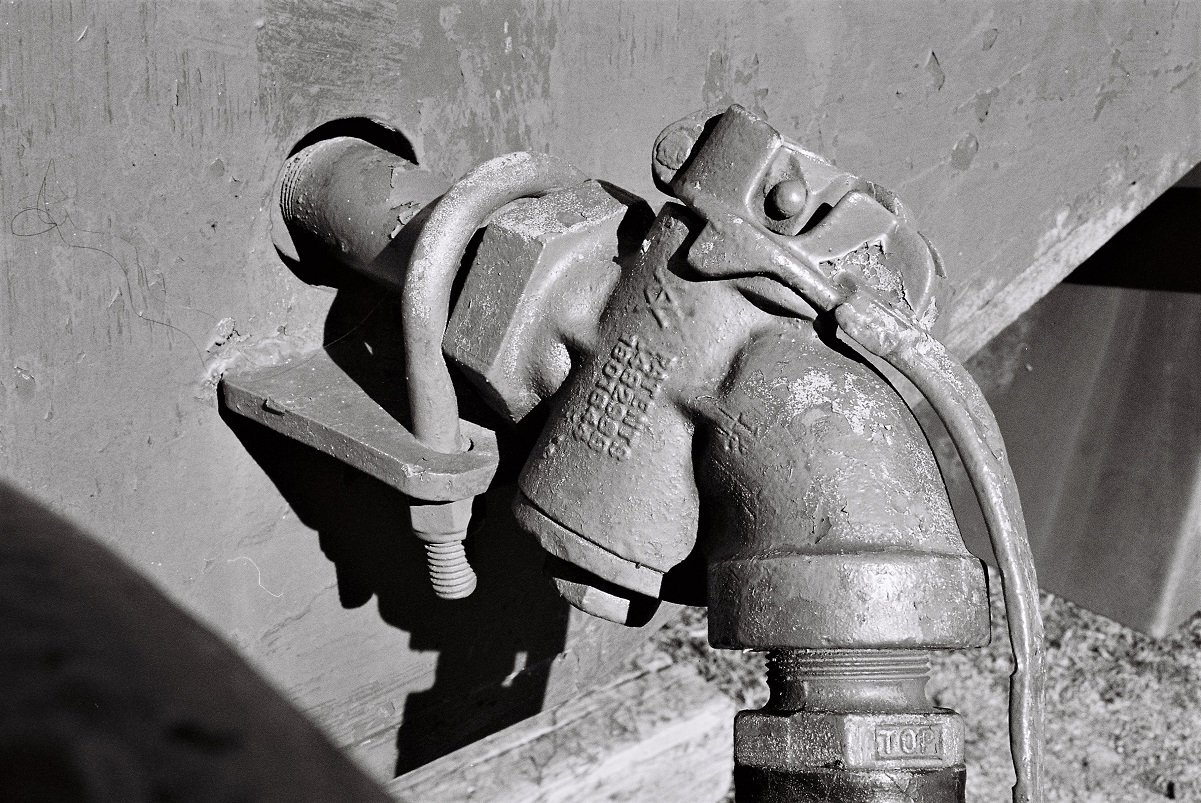 Nikon FM221- Ilford 400 C41 33% copy.jpg-2.jpg