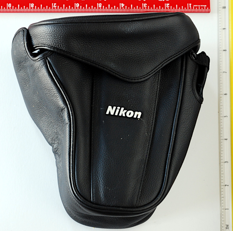 nikon_pouch.jpg