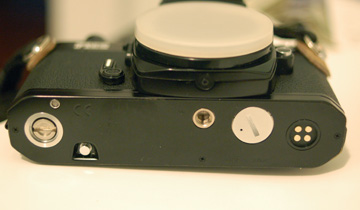 Nikonfm2n bottom.jpg