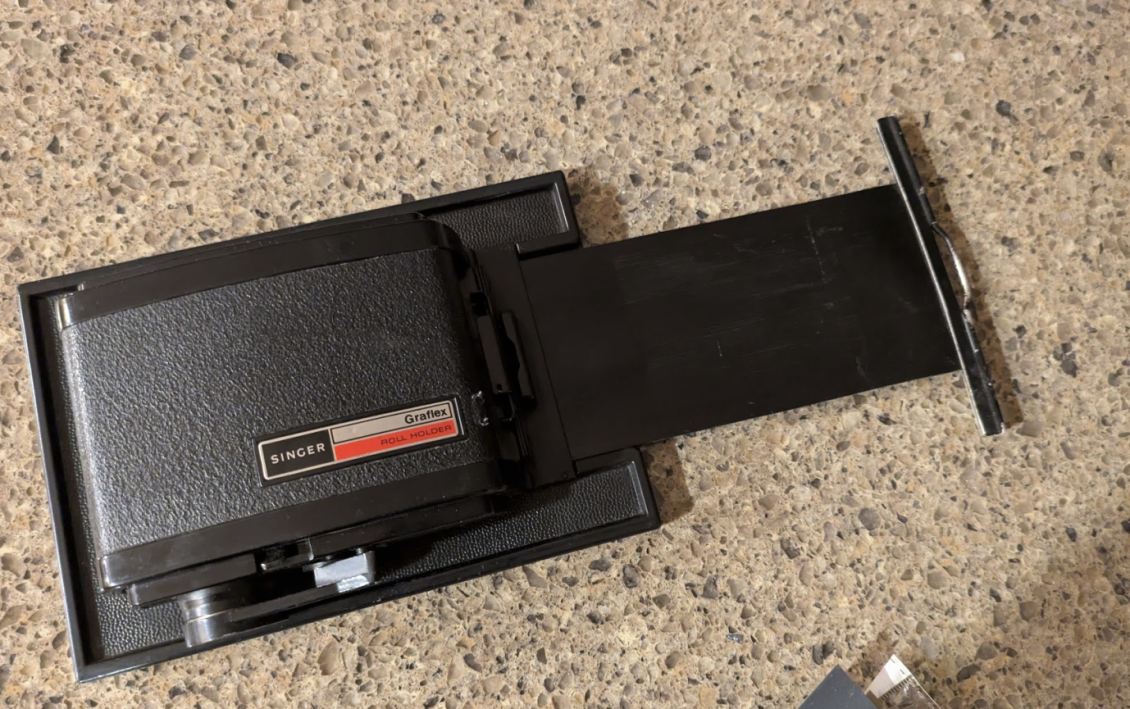 P11_finished roll holder.png