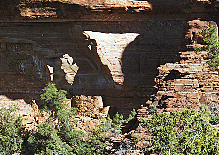 Palatki Ruins - .jpg