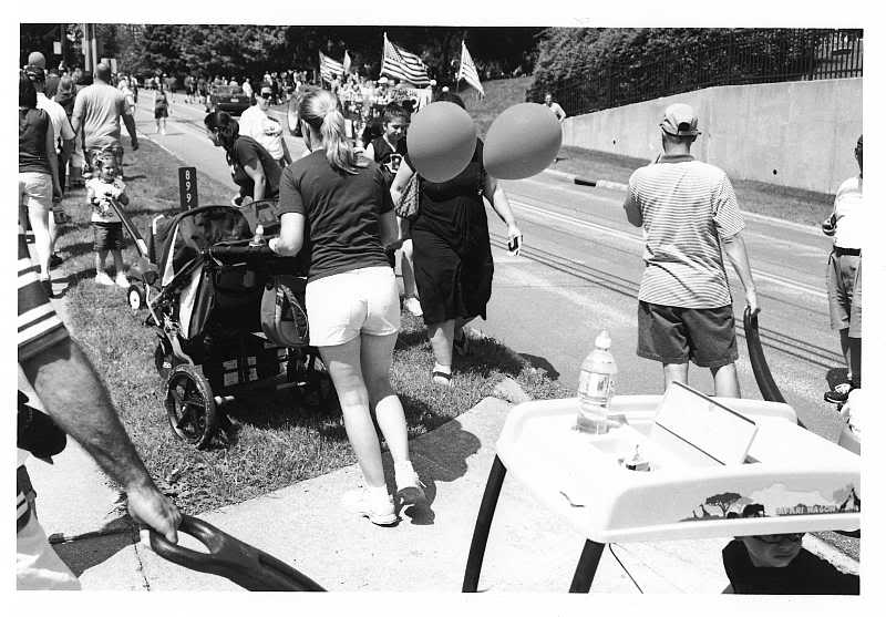 Parade1.jpg