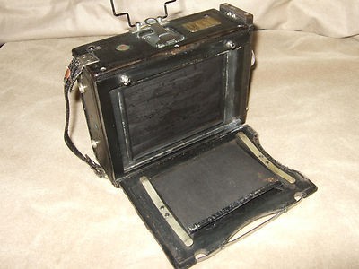 peeling-van-neck-press-camera-f4-ross_360_c3abf80190d1b927628ecb5aa09c9e5b.jpg