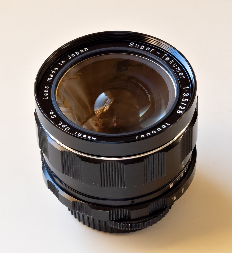 pentax-sm-28mm-1.jpg