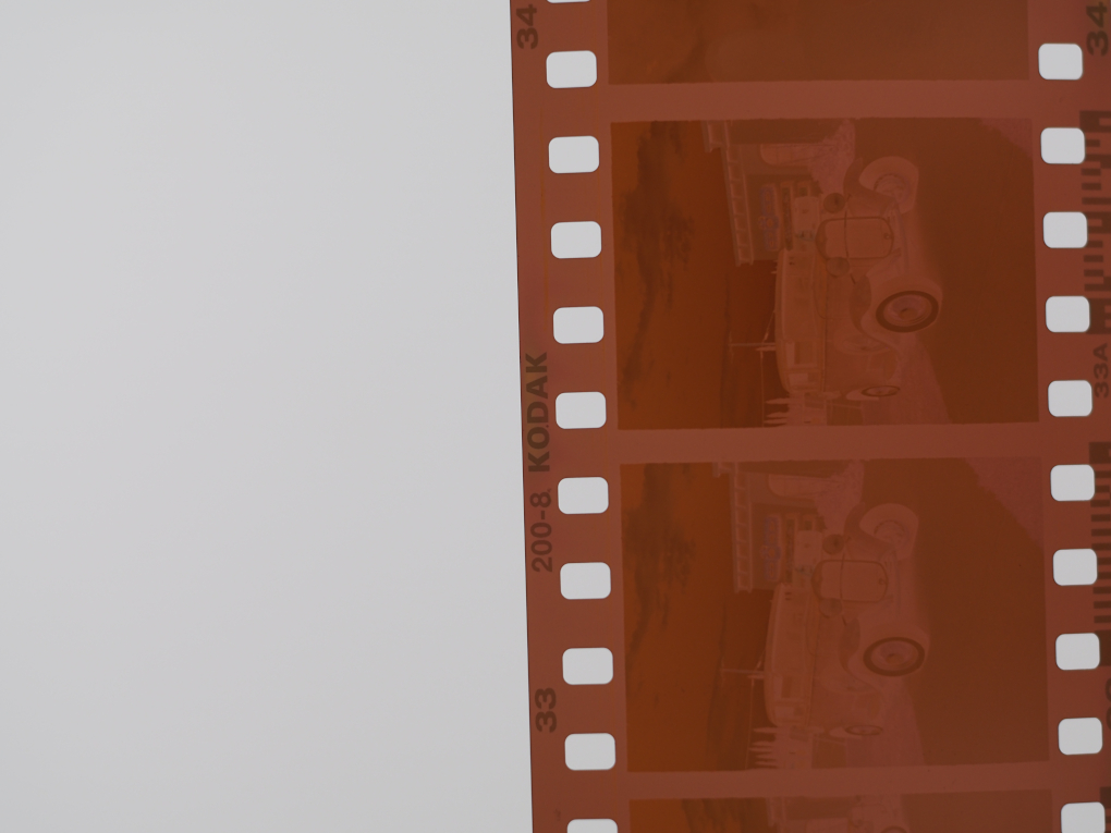 Pentax_17_Edge_Markings.jpg