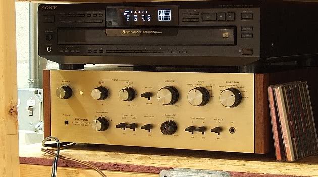 Pioneer SA-800 copy.jpg
