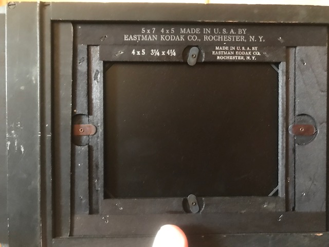 plate holder.jpg