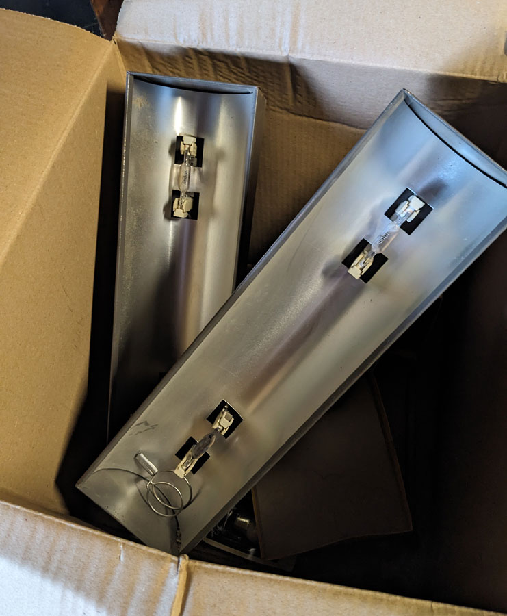 pmt-side-lights.jpg