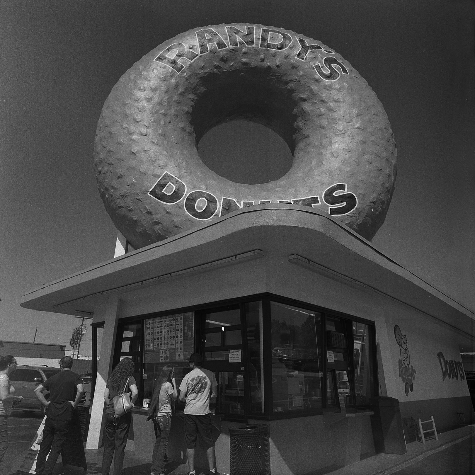 Randy's Donuts.jpg