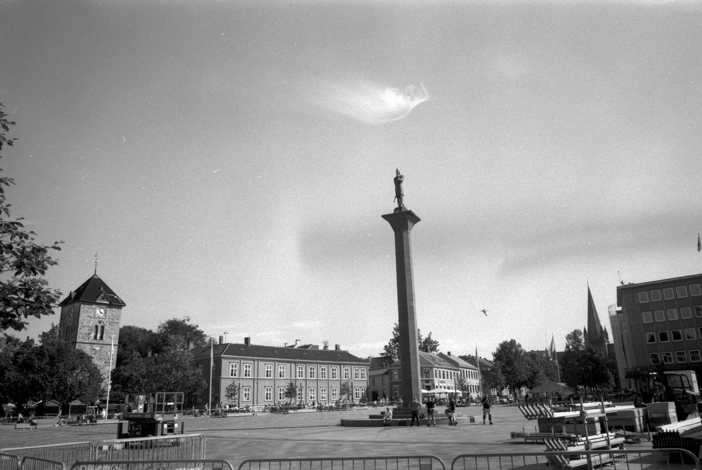 raw0002-1024.jpg