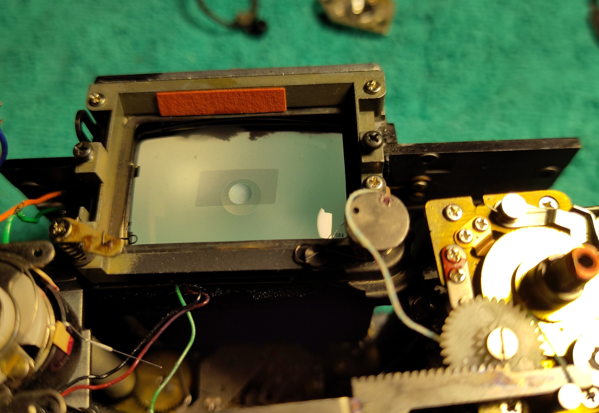 RemoveMirrorBox.jpg