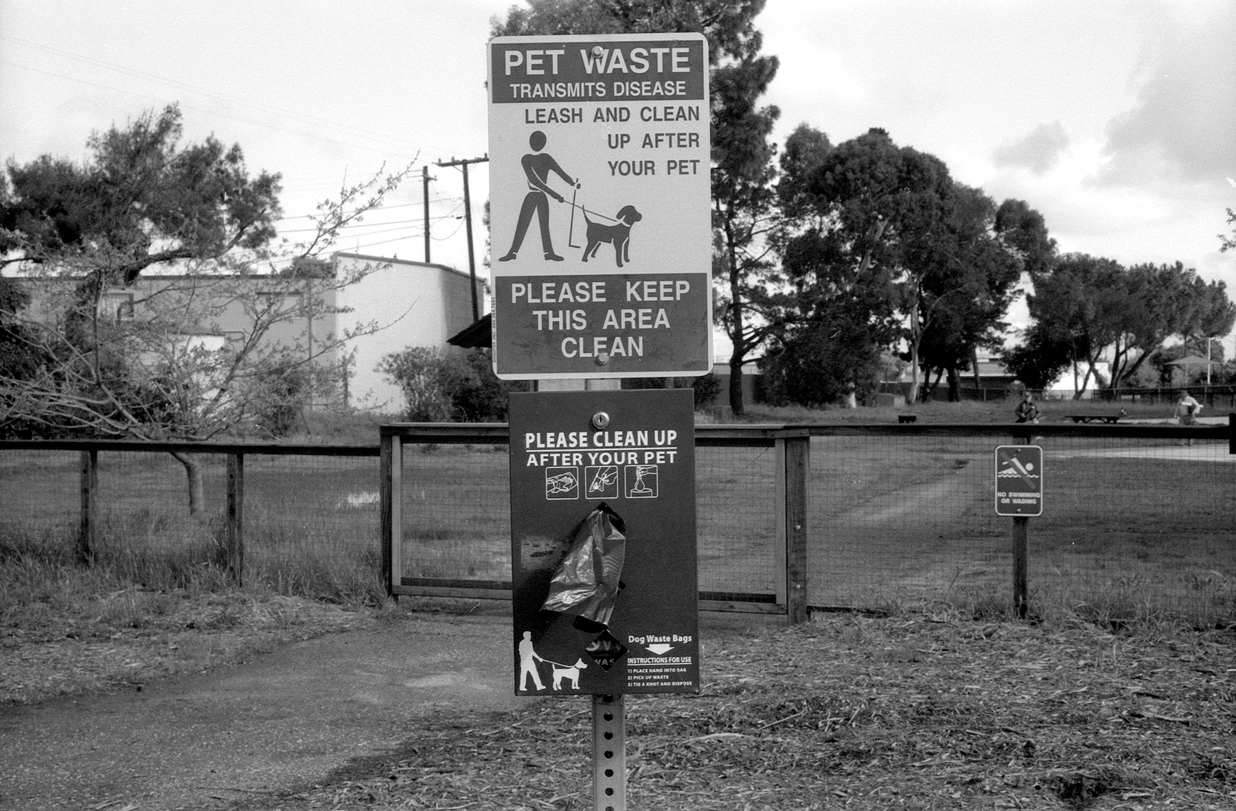 Retina IIIc Delta 100 HC110 poop station.jpg