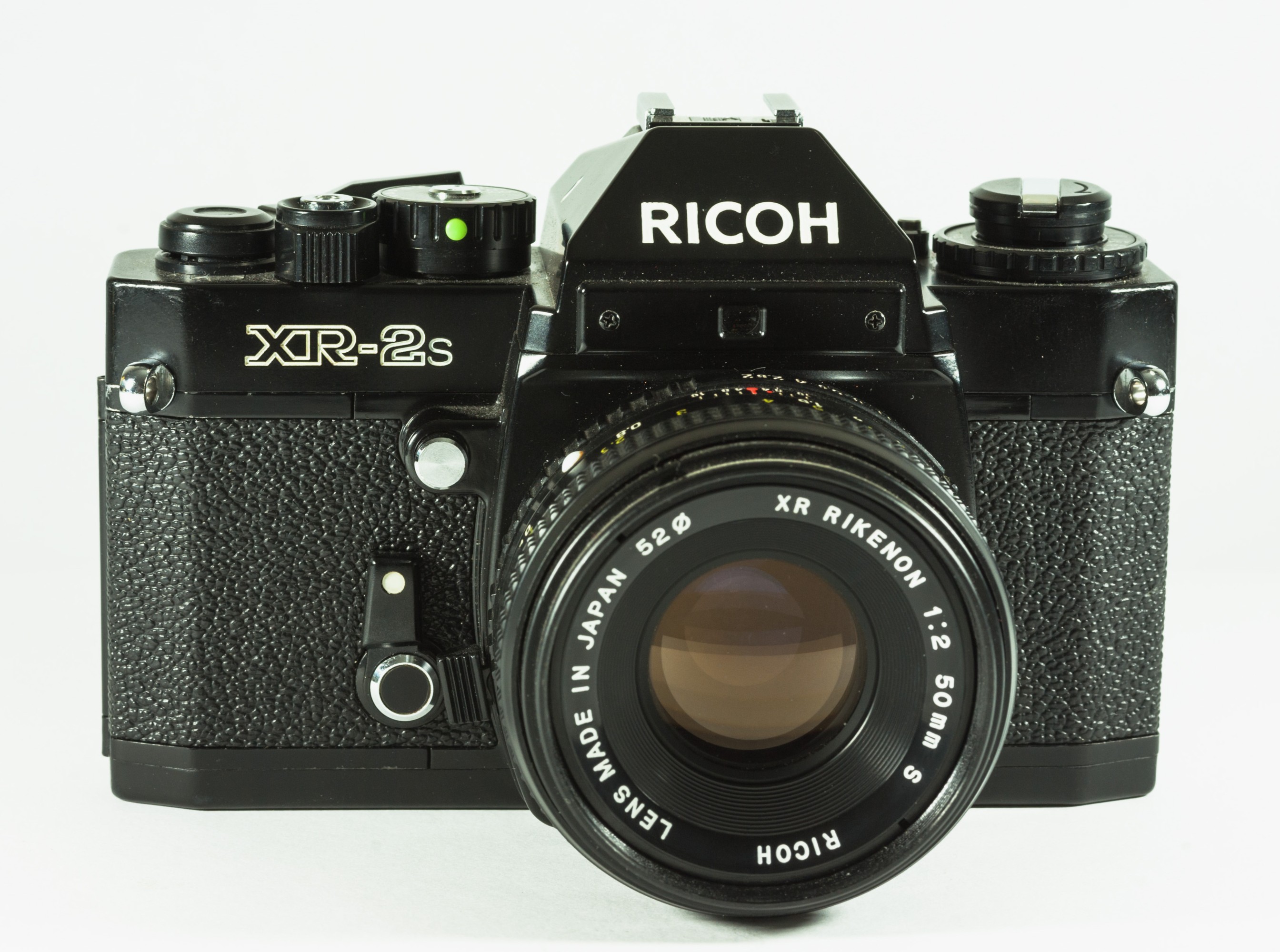 RICOH XR-2 GOOD AND STRAIGHT cropped and resized.jpg
