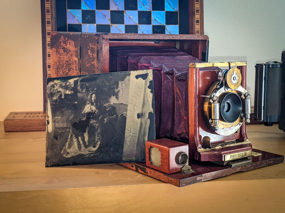 rochester_optical_premo_b_camera_small.jpg