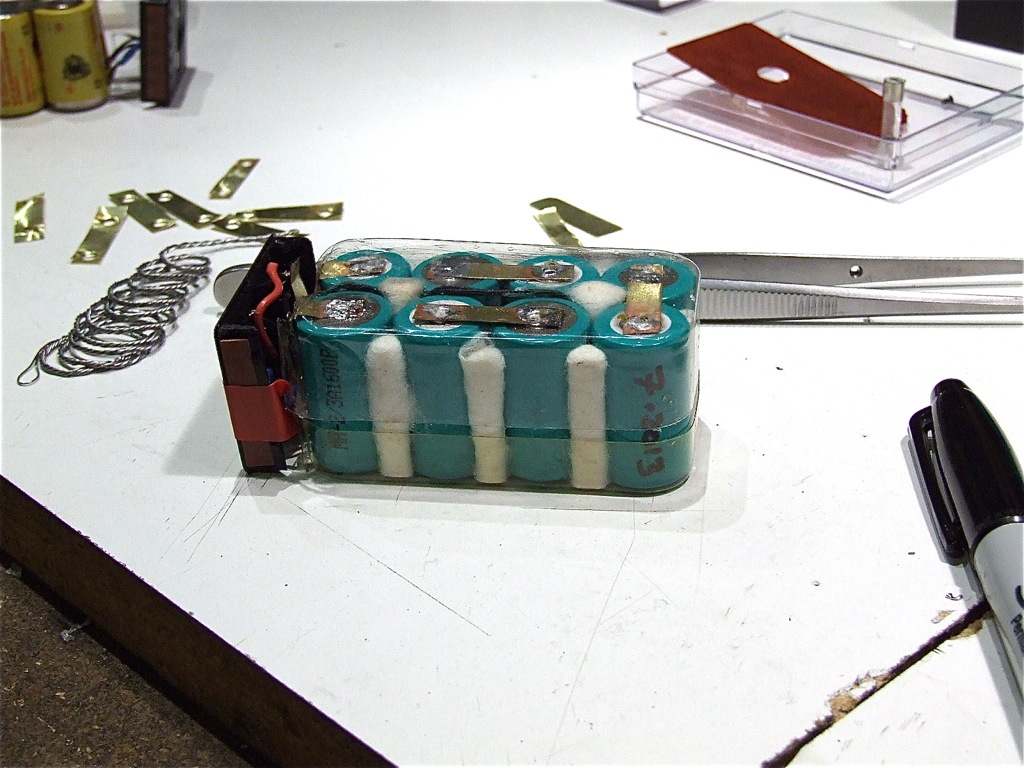 Rollei Battery Pack.jpg