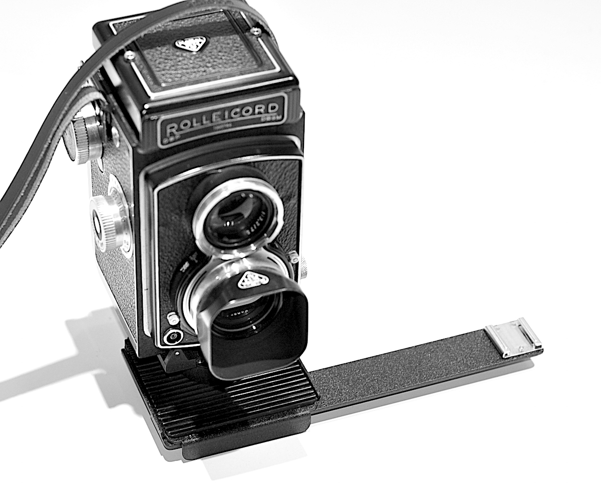 Rolleicord flash.JPG