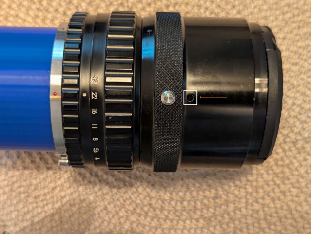 Set screw 200mm f4 nikkor-p (Small).jpg