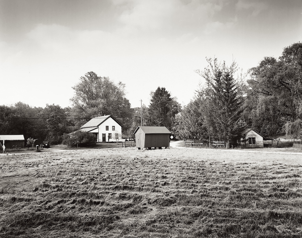 Small Barn 1200.jpg
