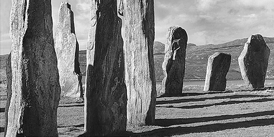 Standing Stones, Callanish Circle, Isle of Lewis 1999 3c.jpg