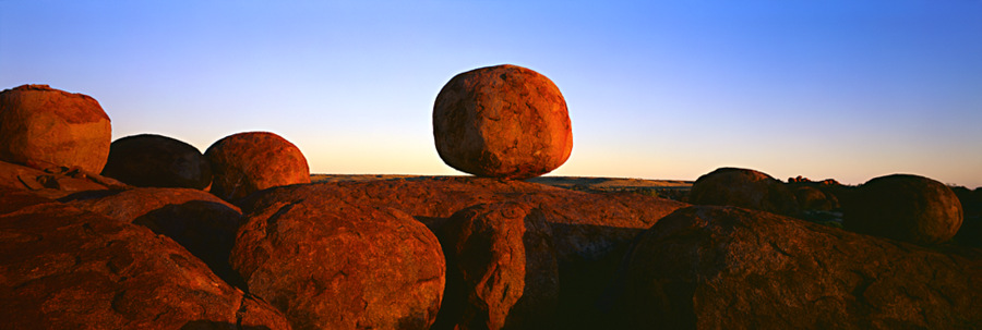 SunsetDevilsMarblesNT_60x20.6MET web.jpg
