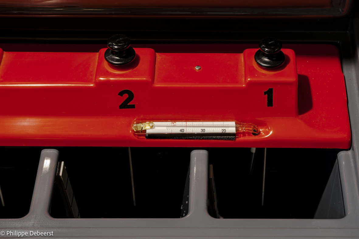 THERMOMETER 1STE ONTW.jpg
