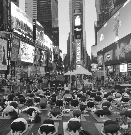 time-square-bw.jpeg