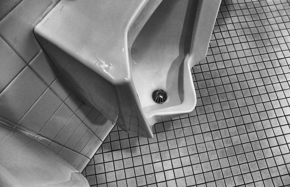 Urinal.jpg