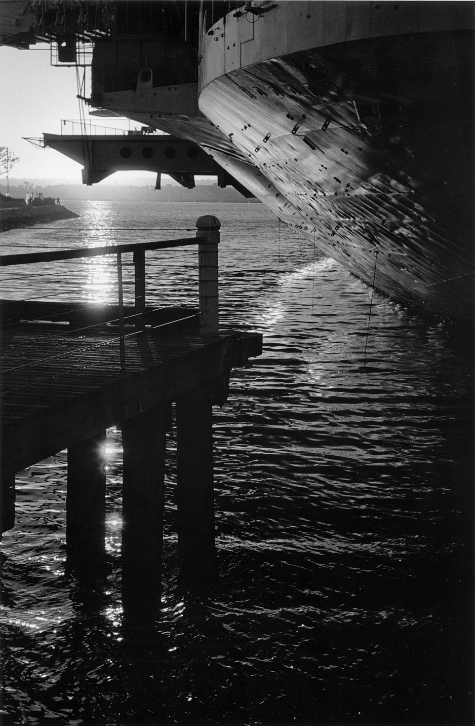 USS Midway at Sunset_sm.jpg
