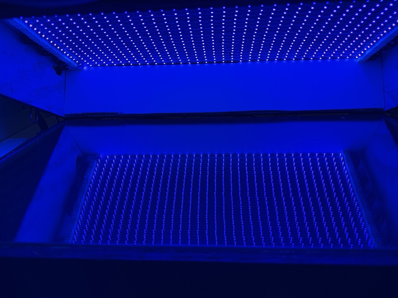 uv-box-on.jpeg