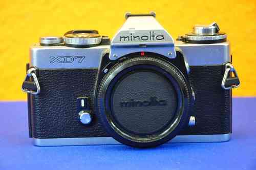 vintage_kamera_Minolta_XD7_silber_Spiegelreflexkamera_SLR_bei_KuSeRa_kaufen_m.jpg